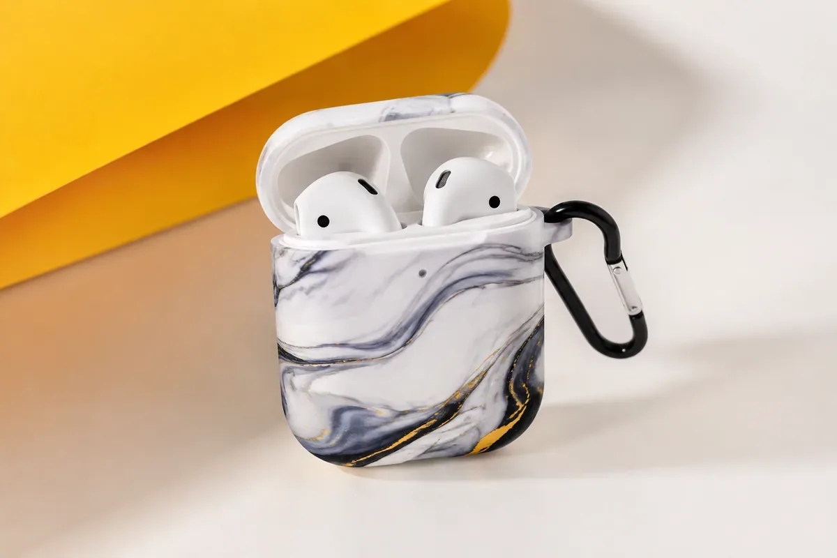 Пример исполнения: Чехол для AirPods с принтом